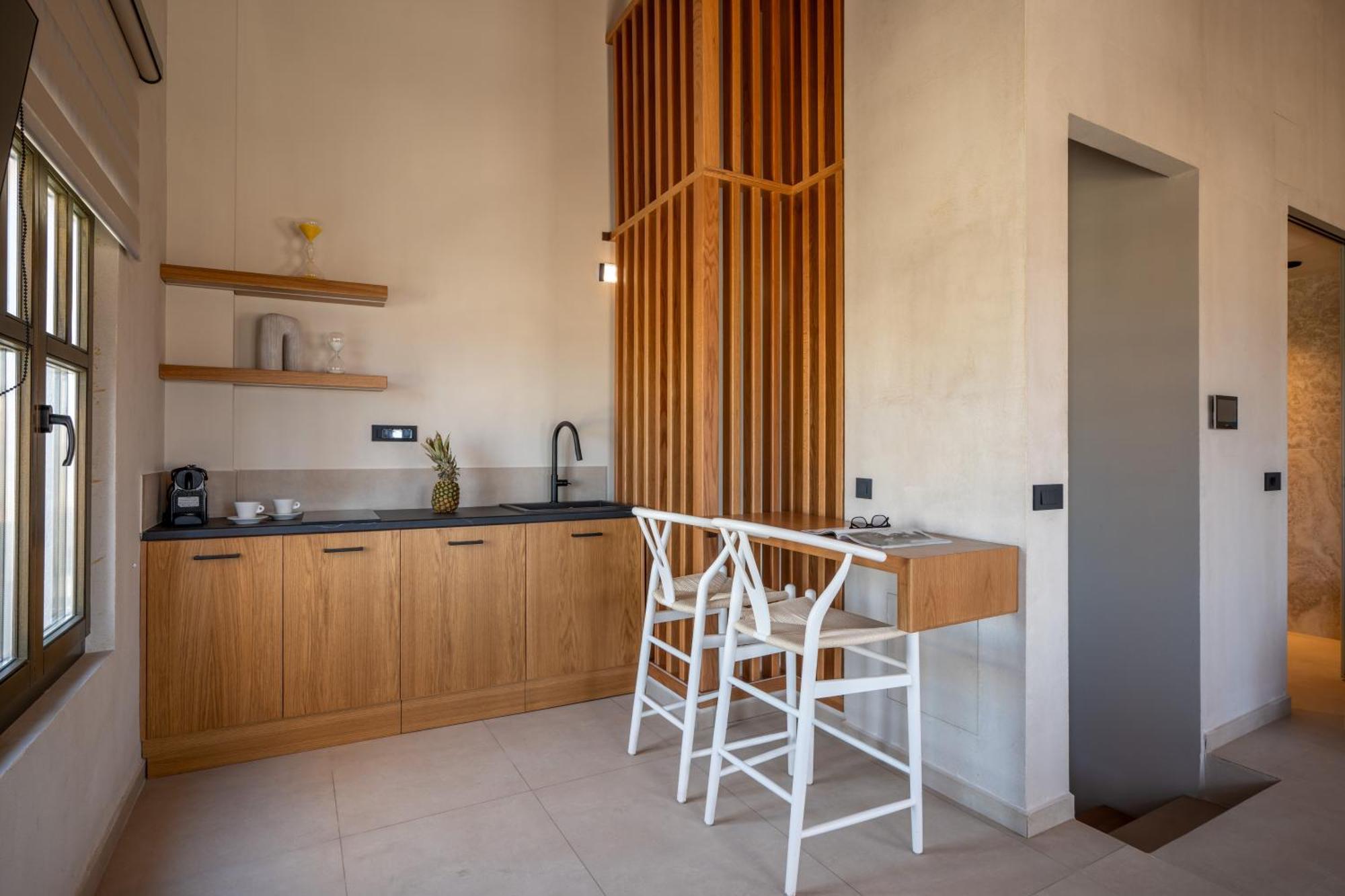 Rettimo Suites, Experience Luxury In The Heart Of Rethymno Экстерьер фото